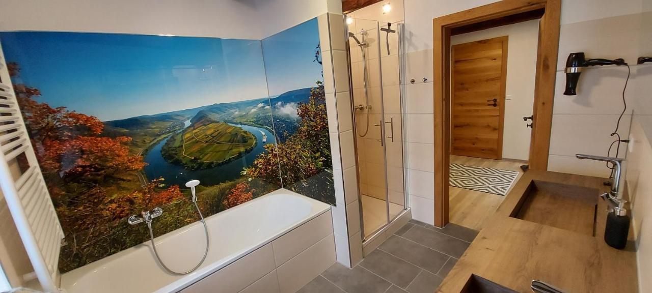Ferienwohnung Am Fluss Клотен Екстериор снимка