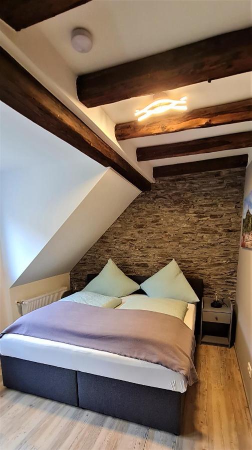 Ferienwohnung Am Fluss Клотен Екстериор снимка